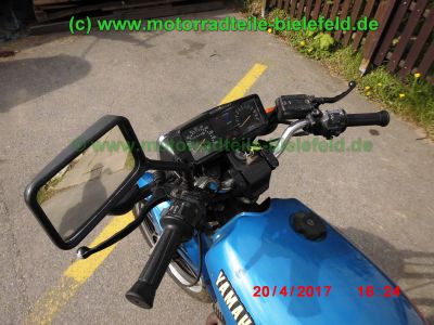 Yamaha_XS400_DOHC_12E_YICS_TWIN_blau_original_Auspuff_12E-14711_und_14721_nur_20500km-15.jpg