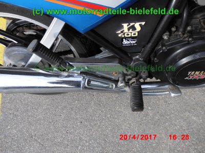 Yamaha_XS400_DOHC_12E_YICS_TWIN_blau_original_Auspuff_12E-14711_und_14721_nur_20500km-49.jpg