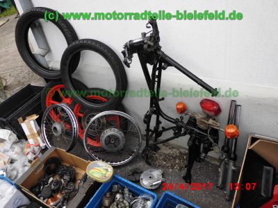 Yamaha_RD200MX_1E8_Teile_Ersatzteile_spare-parts_repuestos_ricambi_-_wie_CS_RX_DT_RD_RS_50_80_100_125_200_M_MX_2R6_1E7_2R7_5G1_12N_1Y8_CS3_CS5-18.jpg