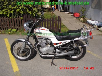 Suzuki_GR650_Twin_GP51A_Speichenrader_–_wie_GR650D_Tempter_-5.jpg