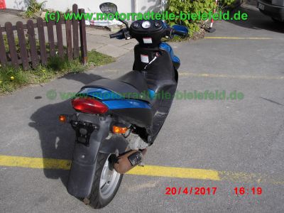 Suzuki_UX50_W_Zillion_Roller_Scooter_wie_AY50_WR_Katana-26.jpg