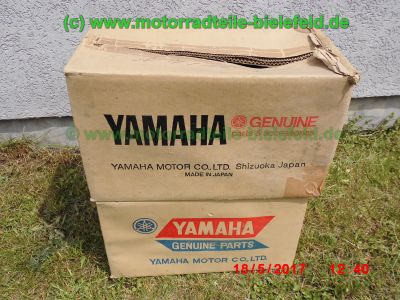 Yamaha_AS3_CS3_CS5_RD125_RD200_RD250_2x_original_NOS_Tank_reservoir_398-24110_39824110-1.jpg