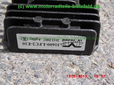 Kymco_Super8_S8_50_125_rot_2008_Roller_Scooter_Teile_Ersatzteile_parts_spares_spare-parts_ricambi_repuestos-32.jpg