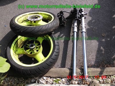 Triumph_Tiger_900_T400_Super-Moto-Umbau_Gabel_Vorderrad_Hinterrad_-_Teile_Ersatzteile_parts_spares_spare-parts_ricambi_repuestos_wie_T300_Trident_Sprint_Daytona_Trophy_900-46.jpg