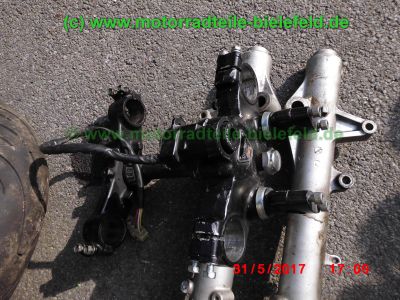 Triumph_Tiger_900_T400_Super-Moto-Umbau_Gabel_Vorderrad_Hinterrad_-_Teile_Ersatzteile_parts_spares_spare-parts_ricambi_repuestos_wie_T300_Trident_Sprint_Daytona_Trophy_900-48.jpg