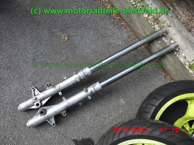 Triumph_Tiger_900_T400_Super-Moto-Umbau_Gabel_Vorderrad_Hinterrad_-_Teile_Ersatzteile_parts_spares_spare-parts_ricambi_repuestos_wie_T300_Trident_Sprint_Daytona_Trophy_900-51.jpg