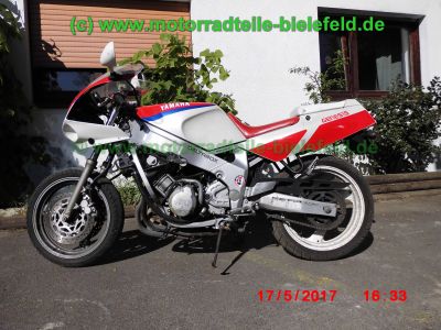 Yamaha_FZR600_3HE_rot-weiss_ROMBO_Sport-Auspuff_-_Teile_Ersatzteile_parts_spares_spare-parts_ricambi_repuestos-31.jpg