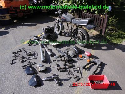 Suzuki_GS550E_4-Zylinder_Oldtimer_original_Auspuff_DGM32575S_Mikuni_Kogyo_Vergaser_Motor_Teile_Ersatzteile_parts_spares_spare-parts_ricambi_repuestos_wie_GS550D_GS750E-1.jpg