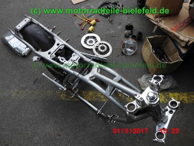 Honda_CB750KZ_RC01_Cafe-Racer_Alu-Tank_Tuning_Chrom_Edelstahl_polierte_Bauteile_KONI-Federbeine_Teile_Ersatzteile_parts_spares_spare-parts_wie_CB_750_900_F_C_Boldor_RC04_RC06_SC01-104.jpg