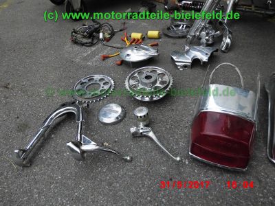 Honda_CB750KZ_RC01_Cafe-Racer_Alu-Tank_Tuning_Chrom_Edelstahl_polierte_Bauteile_KONI-Federbeine_Teile_Ersatzteile_parts_spares_spare-parts_wie_CB_750_900_F_C_Boldor_RC04_RC06_SC01-31.jpg