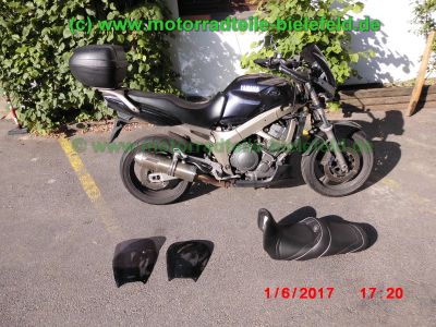 Yamaha_TDM900_RN08_TAKKONI_2-1_Sport-Auspuff_Gabel-Stabilisator_BT_Bulldog_Front_-_Teile_Ersatzteile_parts_spares_spare-parts_ricambi_repuestos_wie_RN11_RN18_TDM850_XTZ750-7.jpg