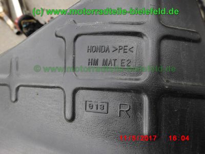 Honda_CBR1100XX_Super_Blackbird_SC35_2001_PGM-FI_weinrot_Teile_Ersatzteile_parts_spares_spare-parts_ricambi_repuestos-175.jpg
