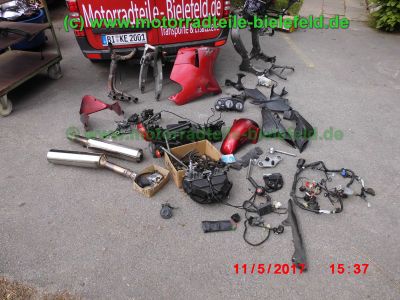 Honda_CBR1100XX_Super_Blackbird_SC35_2001_PGM-FI_weinrot_Teile_Ersatzteile_parts_spares_spare-parts_ricambi_repuestos-18.jpg