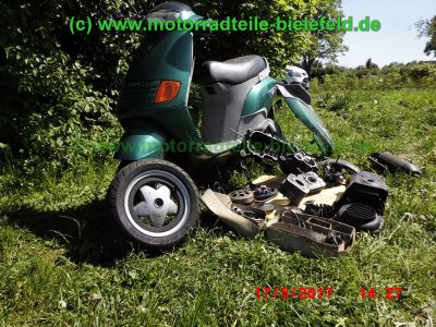 Piaggio_SKR_125_Skipper_Teile_Ersatzteile_parts_spares_spare-parts_ricambi_repuestos_–_wie_Roller_Scooter_Vespa_Sfera_50_80-15.jpg