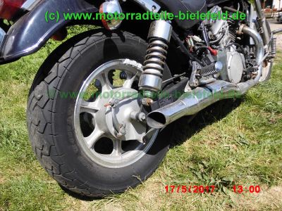Kawasaki_VN750_Vulcan_V2-Chopper_erst_25tkm_65PS_vorverlegte_Fussrastenanlage_B1-210_Sissy-Bar_-66.jpg