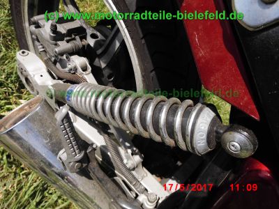 Kawasaki_ZR550B_Zephyr_rot_Gepaecktraeger_HAGON_Federbeine_48PS_Drosselung_Alpha-Technik-13.jpg