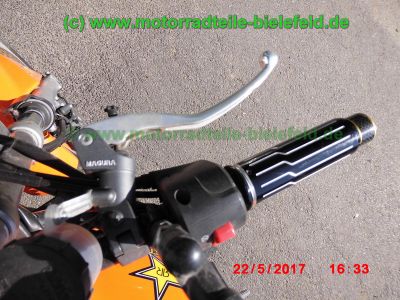 Kawasaki_ZR-7_ZR7_S_ZR750F_48PS_u_76PS_orange_Streetfighter_Superbike-Lenker_Doppel-Scheinwerfer_KOSO-Tacho_Sport-Auspuff_TAKKONI_mit_dB-Killer_Magura_Bremse-80.jpg
