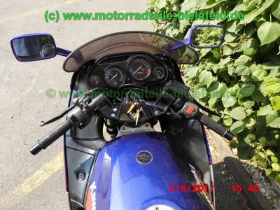 Kawasaki_ZZR600E_silber-blau_Glitter_Typ_ZX600E_–_Technik_wie_ZZ-R_600_D_E_ZX600D-52.jpg