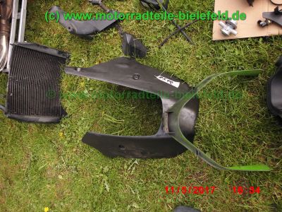Kawasaki_ZX-9R_Ninja_ZX900E_schwarz_zerlegt_Restteile_Motor_engine_-_Teile_Ersatzteile_parts_spares_spare-parts_ricambi_wie_ZX9R_ZX900_C_D_F-50.jpg
