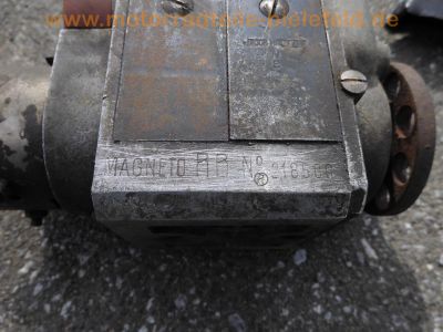 Oldtimer_Veteranen_Lichtmaschine_generator_generateur_Magneto_RB_218500_Type_N_10-4_7_.jpg