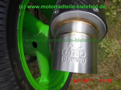 Kawasaki_ZXR_750_L_ZX750L_gruen_nackt_Regenreifen_Rennstrecke_race_track-_Teile_Ersatzteile_parts_spares_spare-parts_ricambi_repuestos_wie_ZXR750M_ZX750M-15.jpg