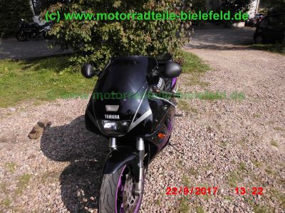 Yamaha_FZR1000_3GM_EXUP_schwarz-lila_144PS_2Hd_HU_06-2019_USD-Gabel_gepflegt_unverbastelt_–_wie_3LE_3LF_3LK-10.jpg