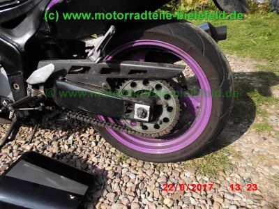 Yamaha_FZR1000_3GM_EXUP_schwarz-lila_144PS_2Hd_HU_06-2019_USD-Gabel_gepflegt_unverbastelt_–_wie_3LE_3LF_3LK-20.jpg
