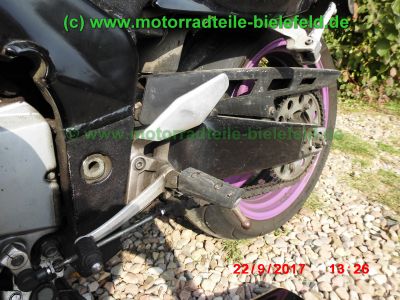 Yamaha_FZR1000_3GM_EXUP_schwarz-lila_144PS_2Hd_HU_06-2019_USD-Gabel_gepflegt_unverbastelt_–_wie_3LE_3LF_3LK-41.jpg