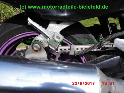 Yamaha_FZR1000_3GM_EXUP_schwarz-lila_144PS_2Hd_HU_06-2019_USD-Gabel_gepflegt_unverbastelt_–_wie_3LE_3LF_3LK-62.jpg