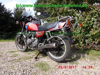Yamaha_XJ550_4V8_rot_Oldtimer_original_Schuh_Gepaecktraeger_Koffertraeger_Halbschalen-Verkleidung_Windschild_Sturzbuegel_Teile_Ersatzteile_parts_spares_spare-parts_ricambi_repuestos-6.jpg