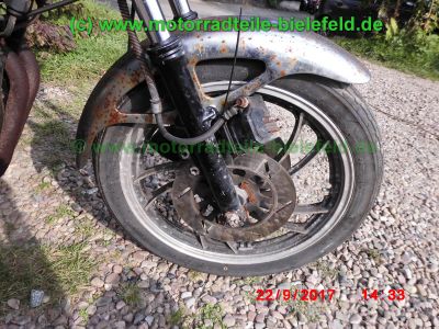 Yamaha_XJ550_4V8_rot_Oldtimer_original_Schuh_Gepaecktraeger_Koffertraeger_Halbschalen-Verkleidung_Windschild_Sturzbuegel_Teile_Ersatzteile_parts_spares_spare-parts_ricambi_repuestos-79.jpg