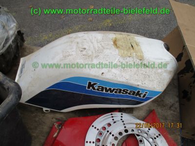Kawasaki_GPZ305_EX305_2x_Motor_Auspuff_CDI_Vergaser_Tank_uvm_-_Teile_Ersatzteile_parts_spares_spare-parts_ricambi_repuestos_wie_ER_EX_Z_250_305_A_B_GP-27.jpg