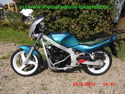 Suzuki_GS500E_GM51B_gruen_46PS_16tkm_tiefer_gelegt_GIVI_Halbschalen_-Verkleidung_Sturzbuegel_Hepco-Becker_Gepaecktraeger_Koffertraeger_Motor_M502_sehr_gepflegt-2.jpg