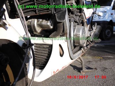 Honda_VF750F_RC15_Interceptor_V4_Youngtimer-Sportler_90PS_Super-Bike_Lenker_GIVI_Monorack_3_Gepaecktraeger_–_Technik_wie_VF_400_500_700_750_1000_1100_F_S_C-72.jpg