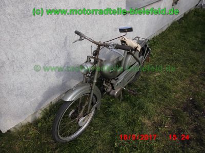 Rabeneick_Binetta_50_Oldtimer_Mofa_Moped_1955_seit_1963_ausser_Betrieb_-_mit_Zuendapp_Motor_25-5_wie_Combinette_404_405_406-4.jpg