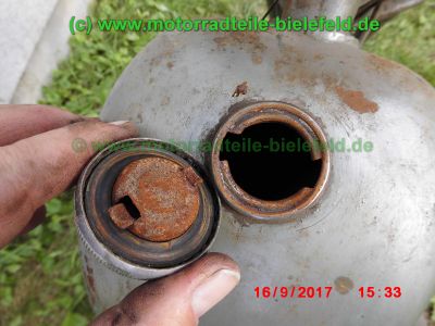 Rabeneick_Binetta_50_Oldtimer_Mofa_Moped_1955_seit_1963_ausser_Betrieb_-_mit_Zuendapp_Motor_25-5_wie_Combinette_404_405_406-64.jpg