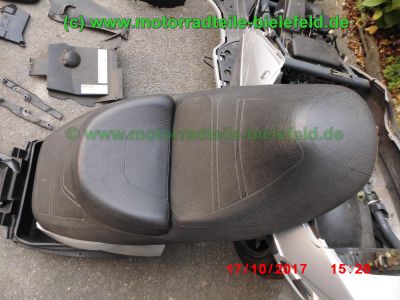 Suzuki_AN400_Burgman_WVAU_grau_Motorschaden_-_Ersatzteile_Teile_parts_spares_spare-parts_ricambi_repuestos_wie_AN_250_650-43.jpg