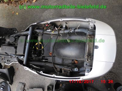Suzuki_AN400_Burgman_WVAU_grau_Motorschaden_-_Ersatzteile_Teile_parts_spares_spare-parts_ricambi_repuestos_wie_AN_250_650-48.jpg