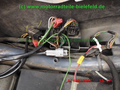 Suzuki_AN400_Burgman_WVAU_grau_Motorschaden_-_Ersatzteile_Teile_parts_spares_spare-parts_ricambi_repuestos_wie_AN_250_650-52.jpg
