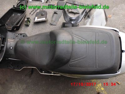 Suzuki_AN400_Burgman_WVAU_grau_Motorschaden_-_Ersatzteile_Teile_parts_spares_spare-parts_ricambi_repuestos_wie_AN_250_650-89.jpg