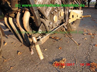 Yamaha_FZ750_Genesis_1FN_Laser_4-1_Auspuff_Gimbel_Fussrasten_Stufensitzbank_-_Ersatzteile_parts_2KK_3KT_FZR_FZ_FZX_400_600_700_750_1000_57.jpg