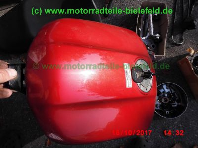Yamaha_FZS600_Fazer_RJ02_rot_zerlegt_-_Ersatzteile_Teile_parts_spares_spare-parts_ricambi_repuestos_wie_FZ1_FZ6_FZR600R_YZF600R-112.jpg