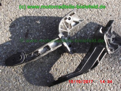 Yamaha_FZS600_Fazer_RJ02_rot_zerlegt_-_Ersatzteile_Teile_parts_spares_spare-parts_ricambi_repuestos_wie_FZ1_FZ6_FZR600R_YZF600R-129.jpg