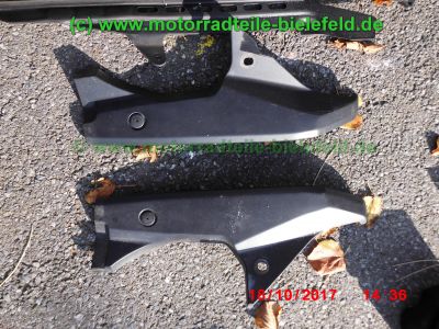 Yamaha_FZS600_Fazer_RJ02_rot_zerlegt_-_Ersatzteile_Teile_parts_spares_spare-parts_ricambi_repuestos_wie_FZ1_FZ6_FZR600R_YZF600R-144.jpg
