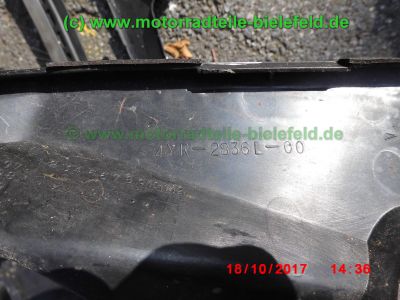 Yamaha_FZS600_Fazer_RJ02_rot_zerlegt_-_Ersatzteile_Teile_parts_spares_spare-parts_ricambi_repuestos_wie_FZ1_FZ6_FZR600R_YZF600R-146.jpg