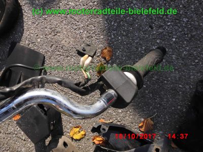 Yamaha_FZS600_Fazer_RJ02_rot_zerlegt_-_Ersatzteile_Teile_parts_spares_spare-parts_ricambi_repuestos_wie_FZ1_FZ6_FZR600R_YZF600R-155.jpg