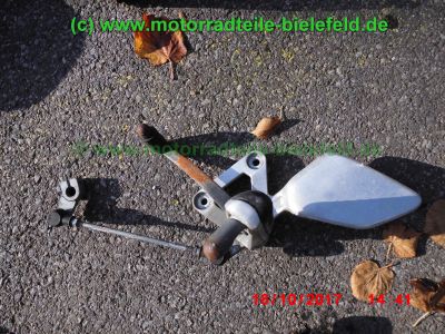 Yamaha_FZS600_Fazer_RJ02_rot_zerlegt_-_Ersatzteile_Teile_parts_spares_spare-parts_ricambi_repuestos_wie_FZ1_FZ6_FZR600R_YZF600R-191.jpg