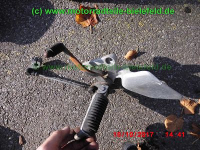 Yamaha_FZS600_Fazer_RJ02_rot_zerlegt_-_Ersatzteile_Teile_parts_spares_spare-parts_ricambi_repuestos_wie_FZ1_FZ6_FZR600R_YZF600R-192.jpg