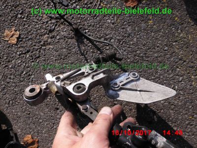 Yamaha_FZS600_Fazer_RJ02_rot_zerlegt_-_Ersatzteile_Teile_parts_spares_spare-parts_ricambi_repuestos_wie_FZ1_FZ6_FZR600R_YZF600R-204.jpg