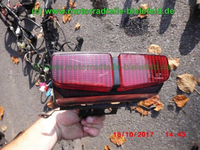 Yamaha_FZS600_Fazer_RJ02_rot_zerlegt_-_Ersatzteile_Teile_parts_spares_spare-parts_ricambi_repuestos_wie_FZ1_FZ6_FZR600R_YZF600R-211.jpg